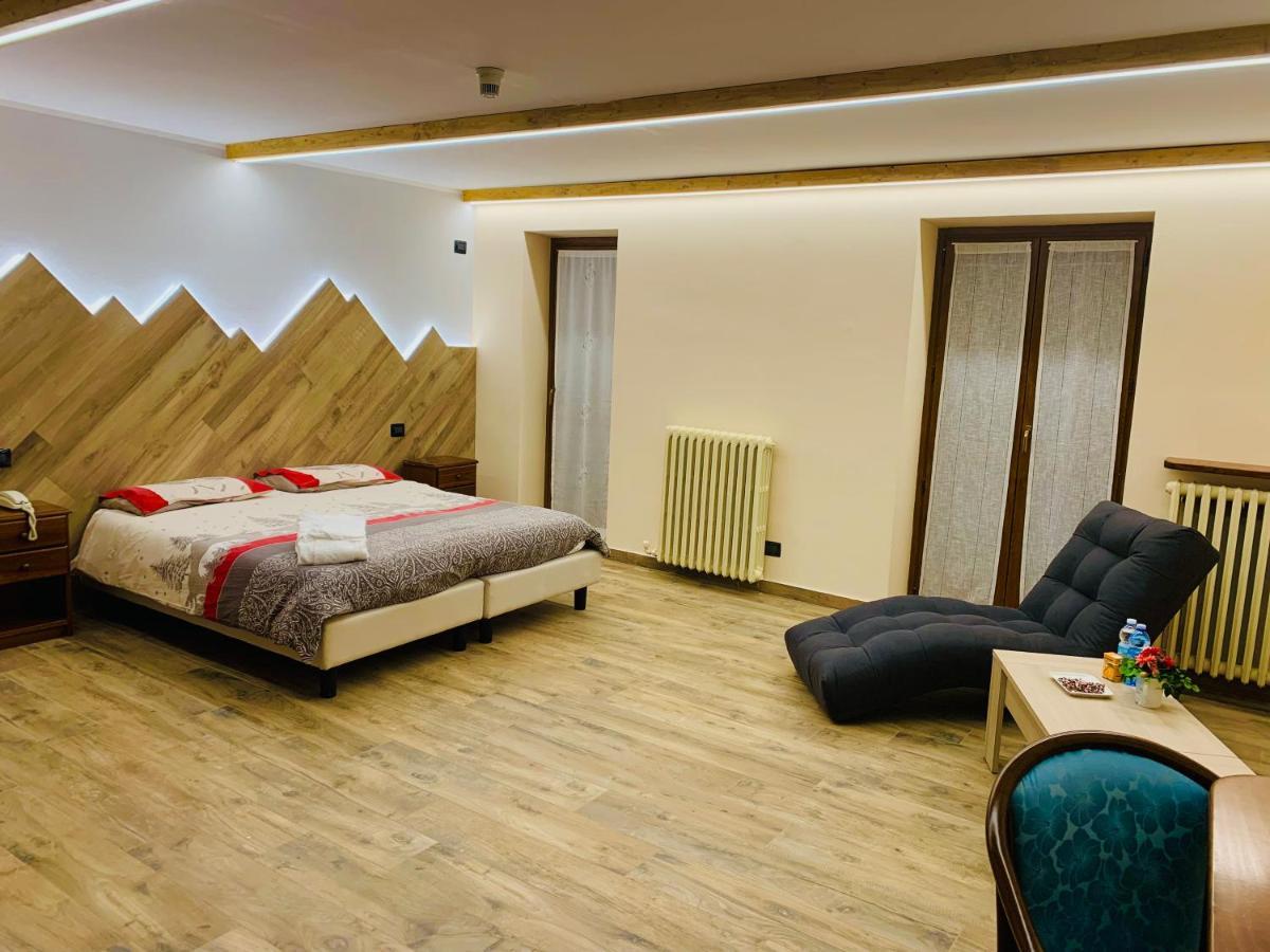 Hotel Ristorante Ligure Vinadio Kültér fotó